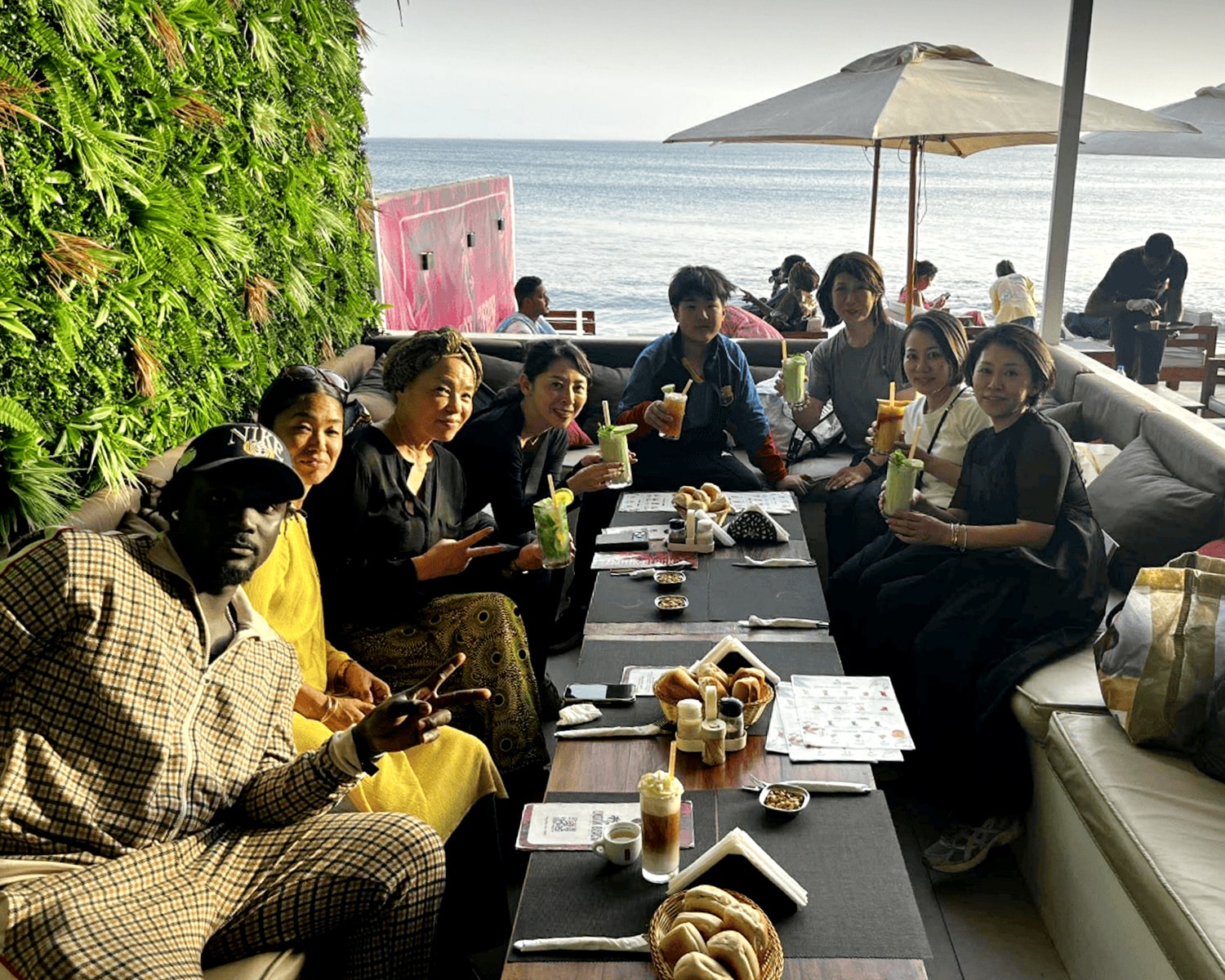 海辺のカフェ